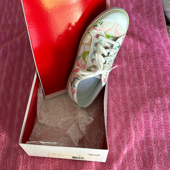 Rare Vintage Coach sneakers Barrett barely worn pink multi lime green piping - Picture 3 of 6